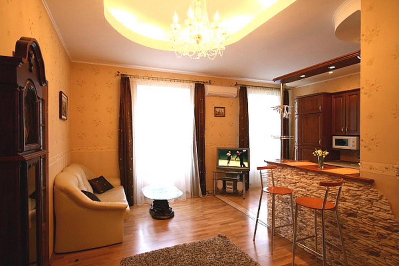 Park Apartment Львов Экстерьер фото